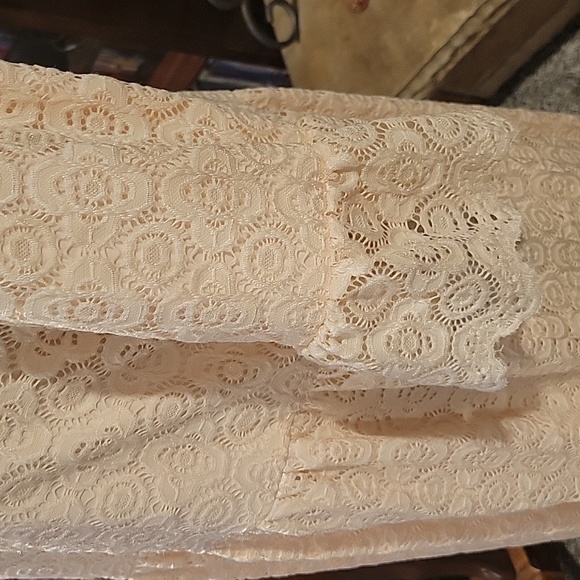 Sweet Salt peach 🍑 lace dress - Picture 2 of 4